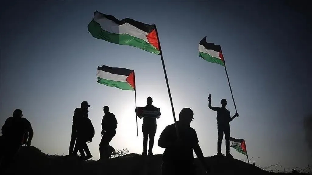 بيان مشترك للفصائل الفلسطينية في القاهرة يقر تسليم إدارة قطاع غزة وإعادة الإعمار لهذه الجهة